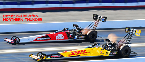 TF - Shawn Langdon (near lane) vs Doug Kalitta (far 
lane)